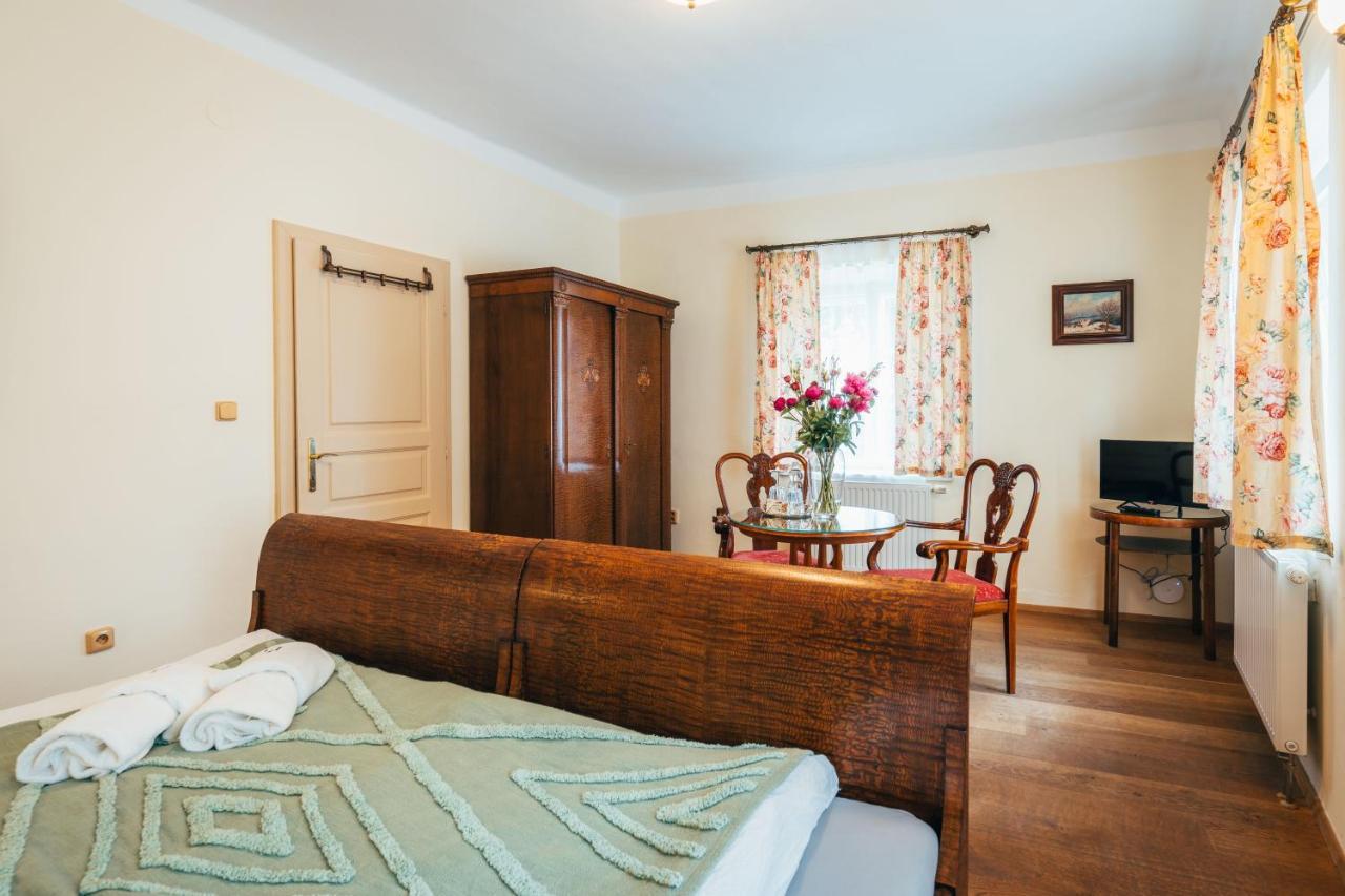 Sv. Hubertus Hotel Cesky Krumlov Exterior photo